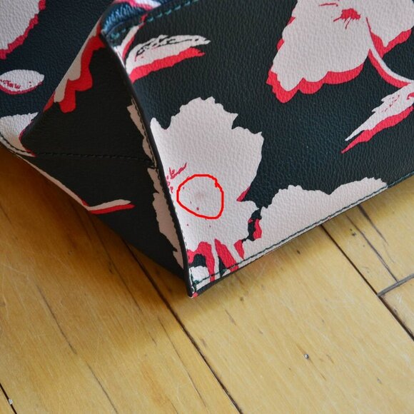 Tory Burch 'Kerrington - Mini Square' Tote - Picture 5 of 14